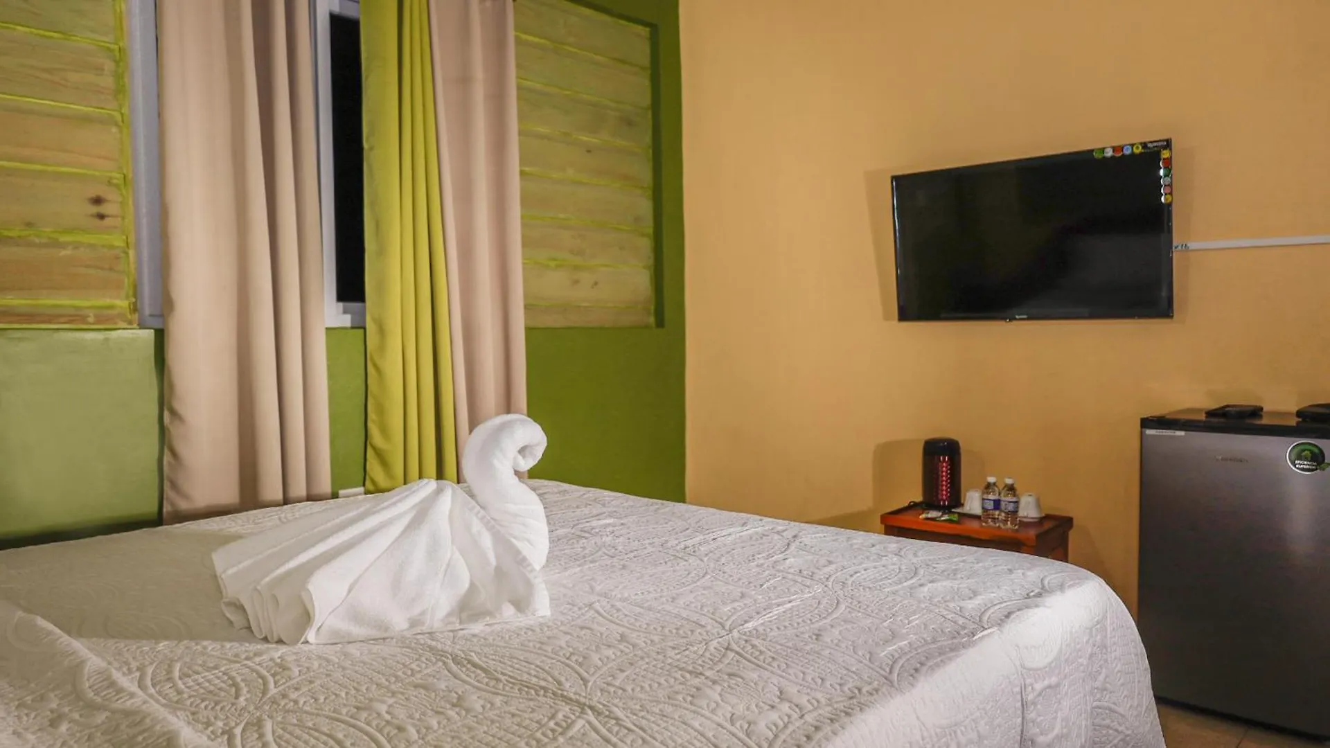 Incognito Culture Rooms Kingston 0*,  Jamaica